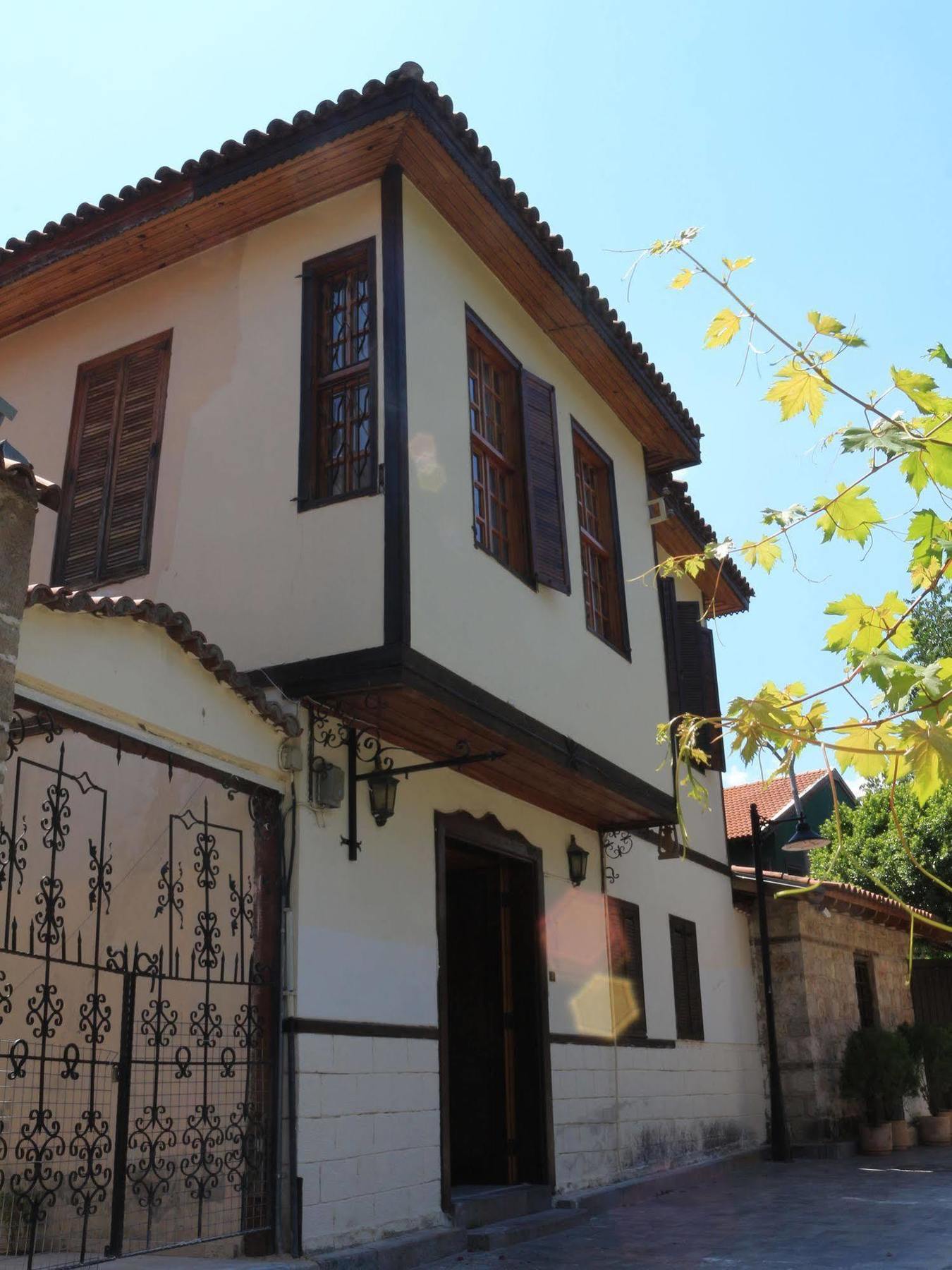 Otel Wood House Antalya Exterior foto